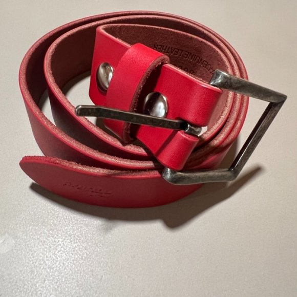 New Vintage Falari Red Leather Belt W Buckle - Picture 1 of 11